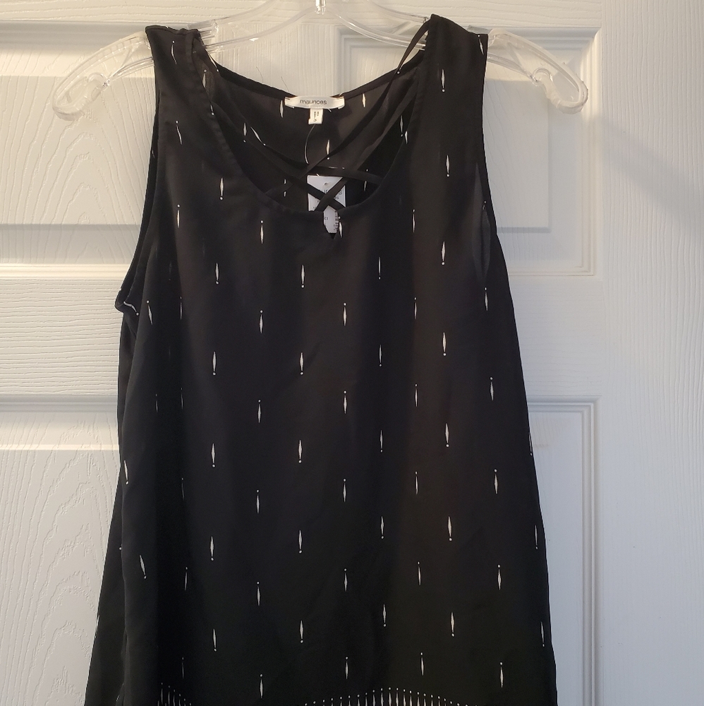 🆕️ NWT Maurices Tank with criss cross front